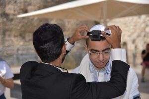 photo planning a bar mitzvah in israel