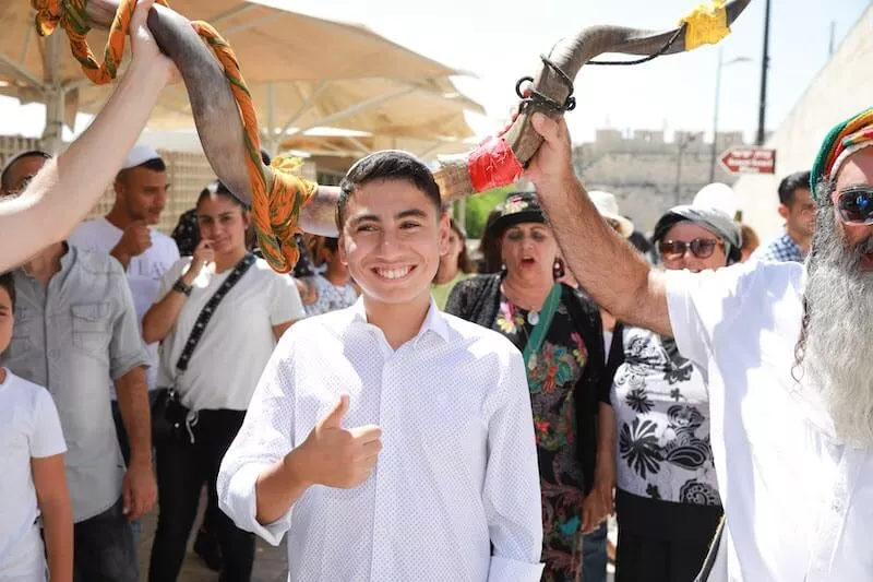 photo bar bat mitzvah in israel