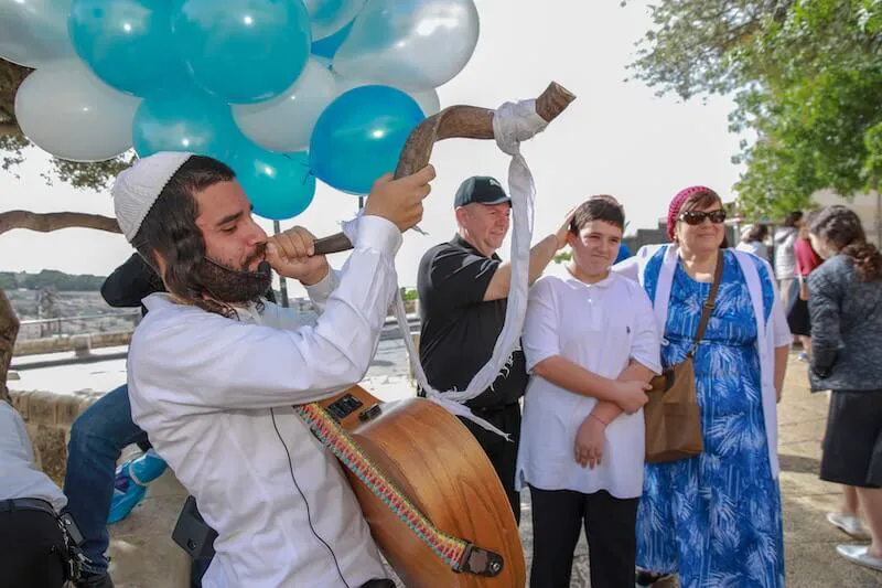 bar mitzvah entertainment israel