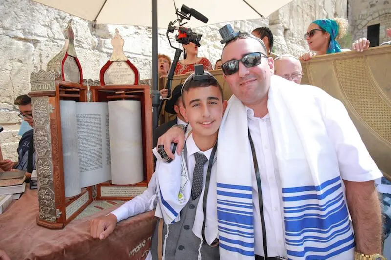 photo bar mitzvah blessing